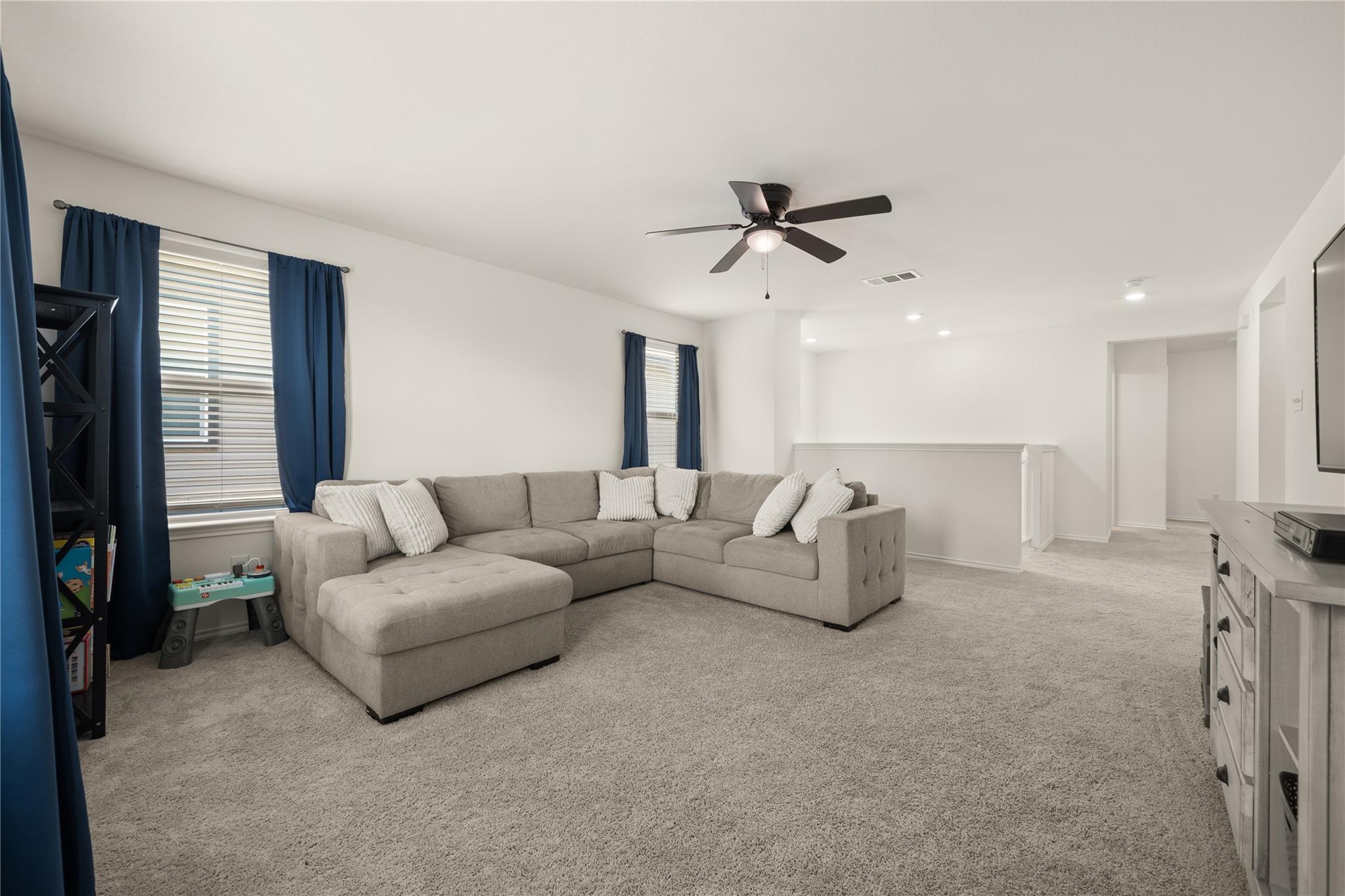 417 Los Cobos Ln, Georgetown, TX 78626