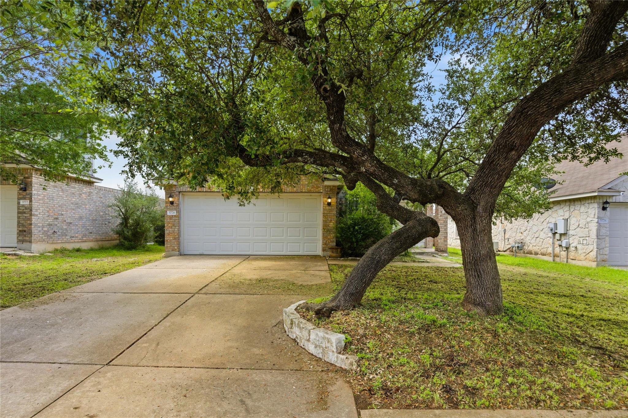 3774 Castle Rock Dr, Round Rock, TX 78681