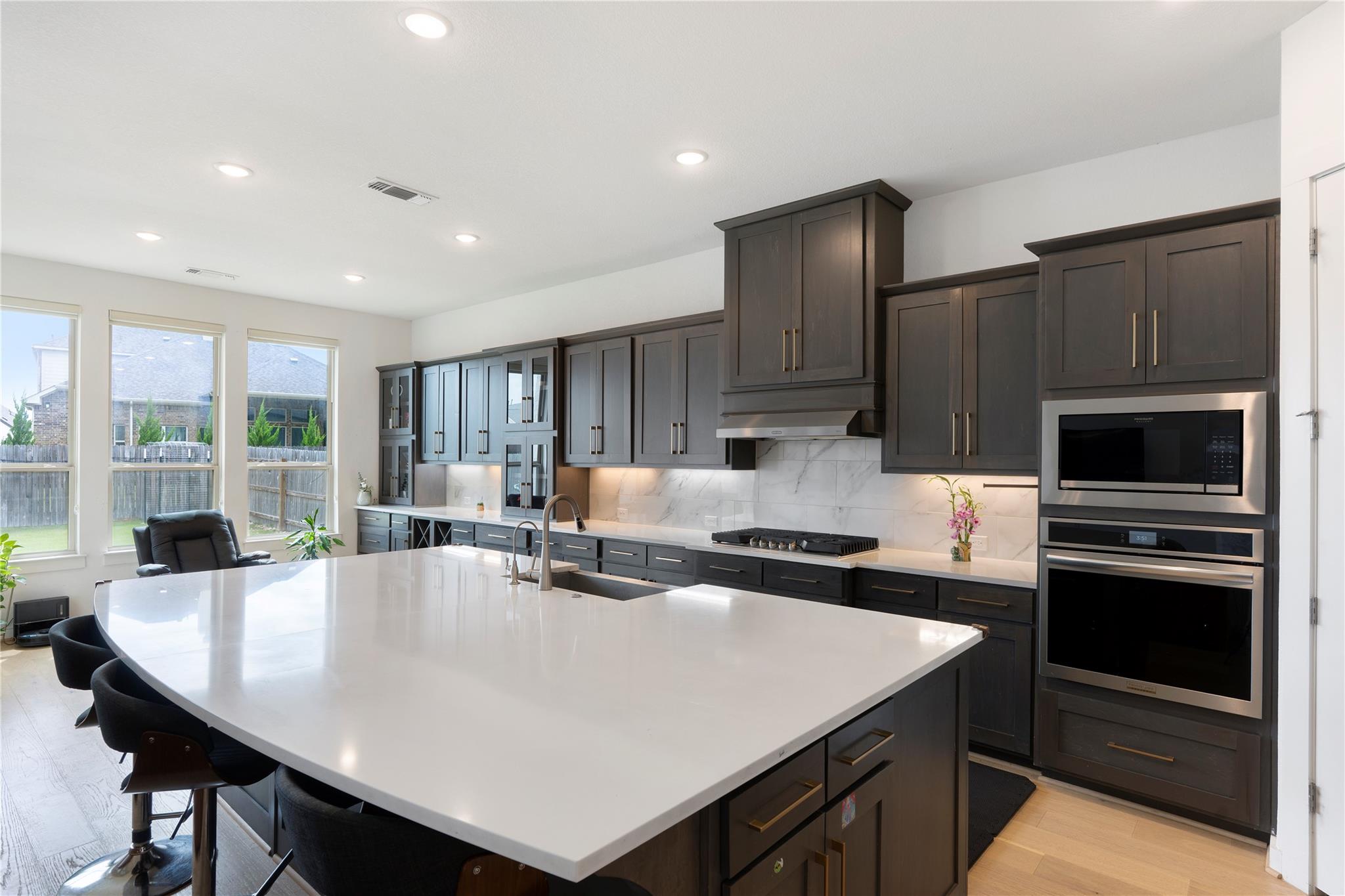 228 Lotti Ln, Liberty Hill, TX 78642