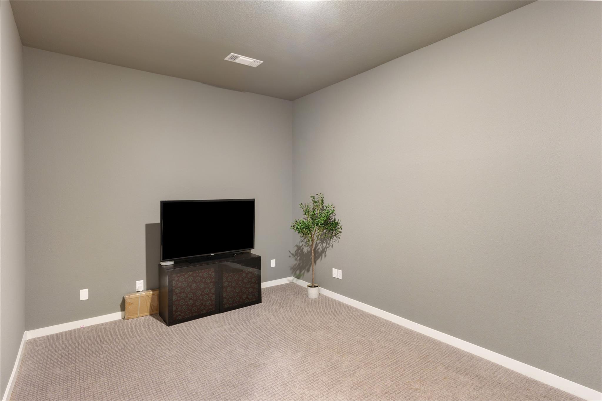 228 Lotti Ln, Liberty Hill, TX 78642