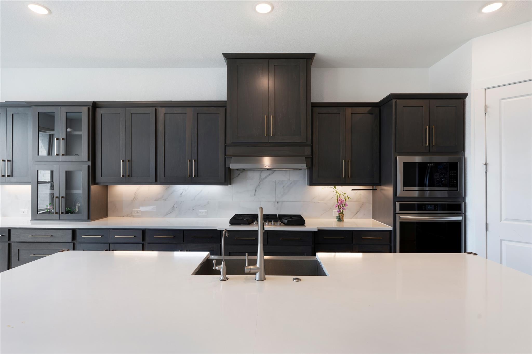 228 Lotti Ln, Liberty Hill, TX 78642