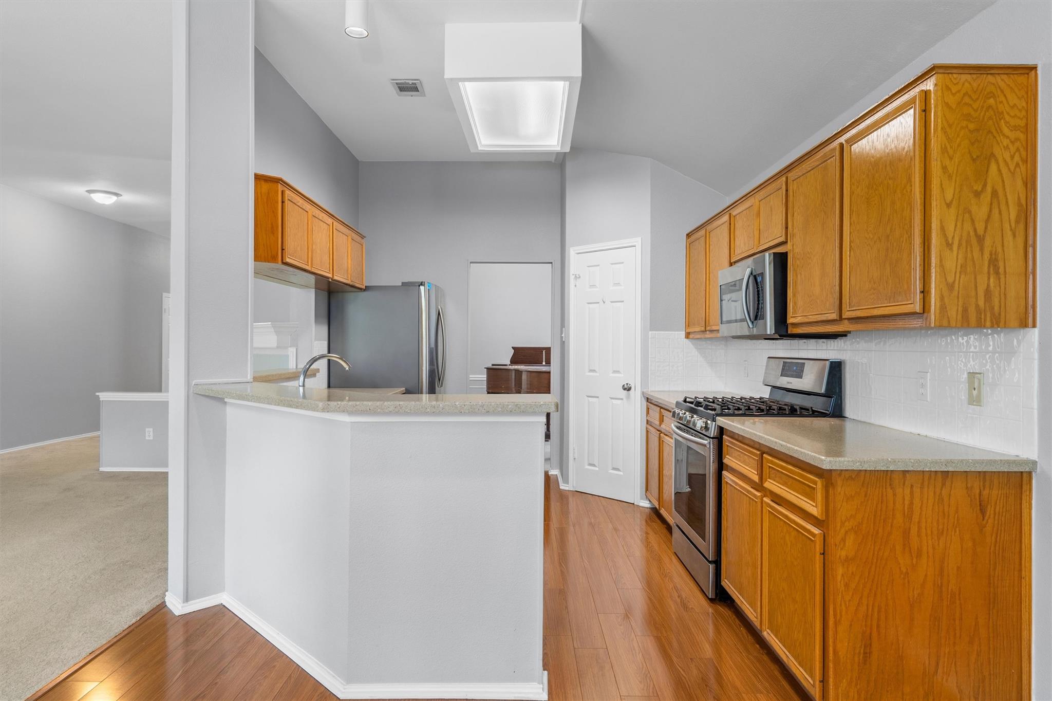 1114 Briargate Dr, Austin, TX 78753