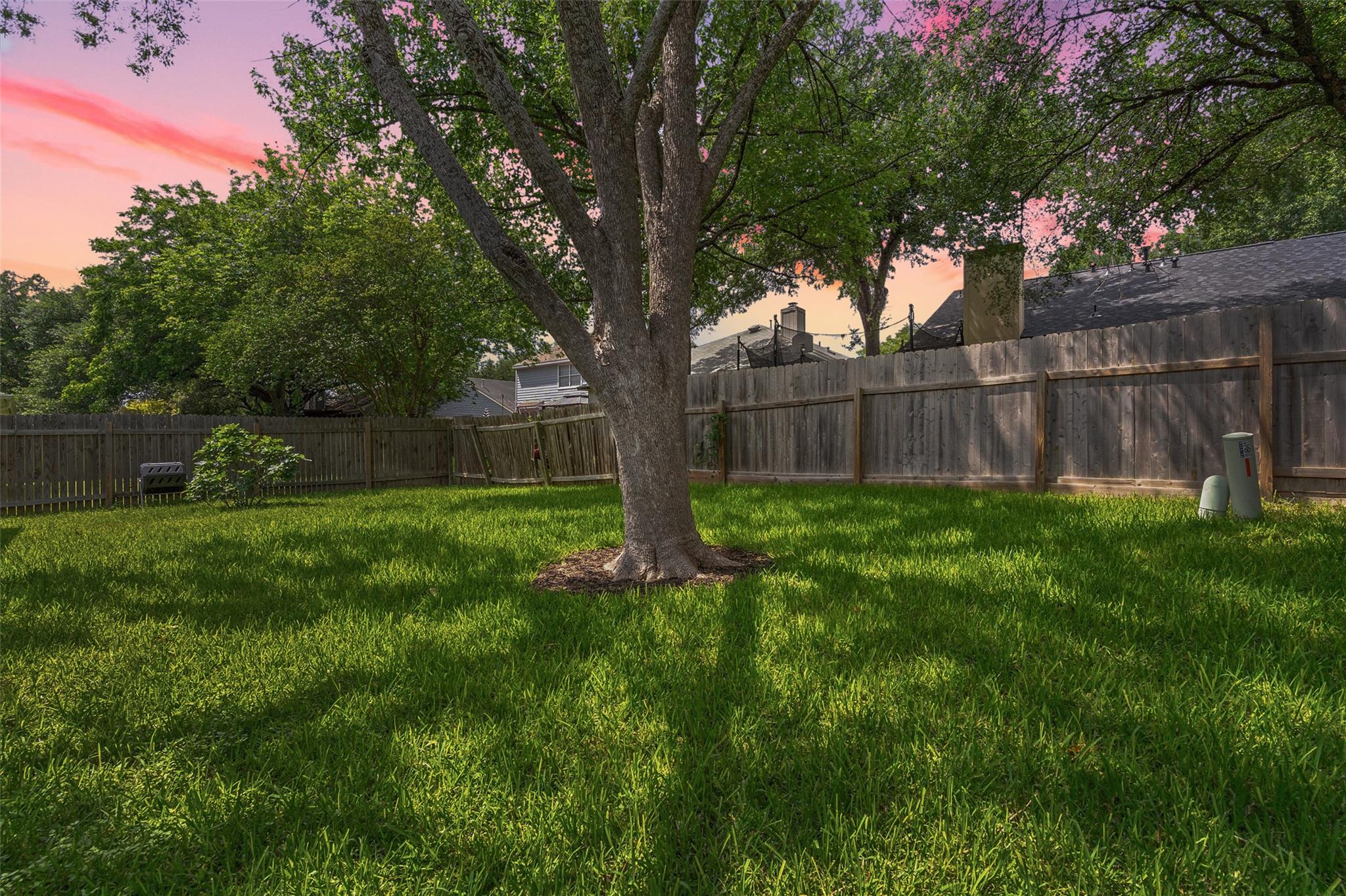 1114 Briargate Dr, Austin, TX 78753