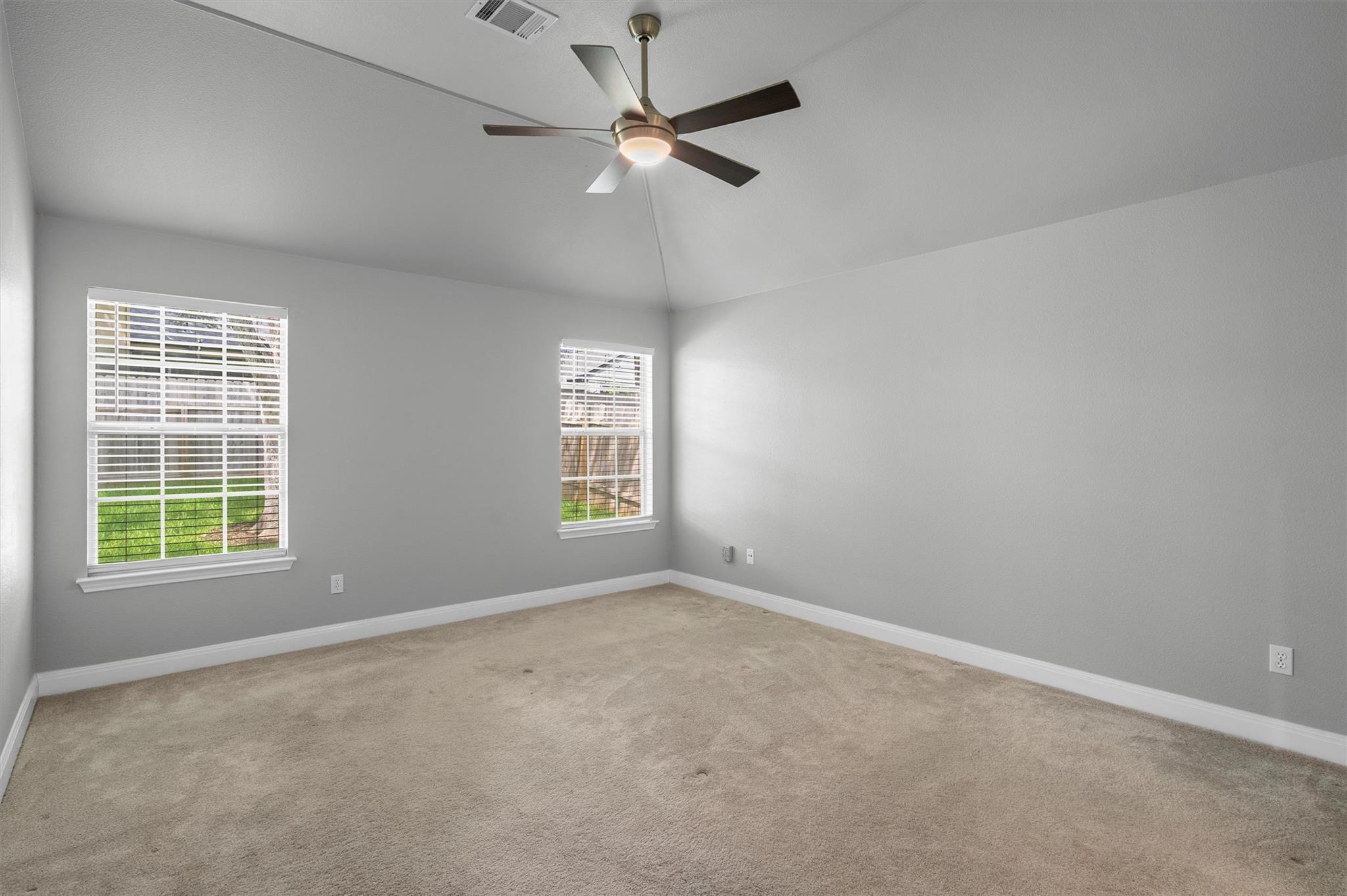 1114 Briargate Dr, Austin, TX 78753