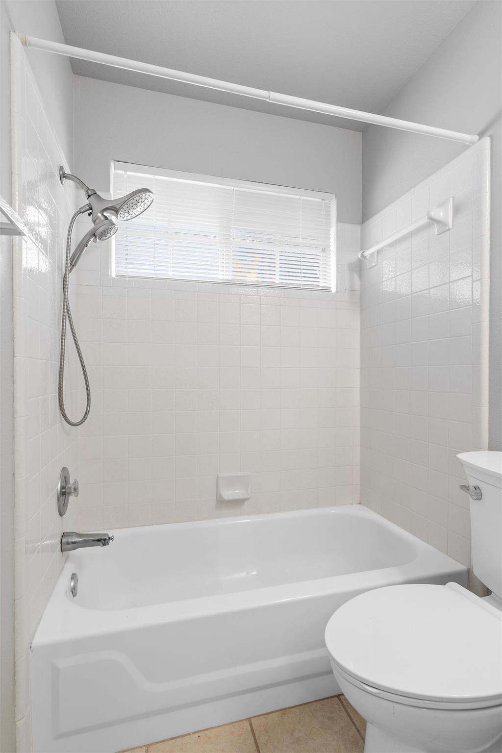 1114 Briargate Dr, Austin, TX 78753