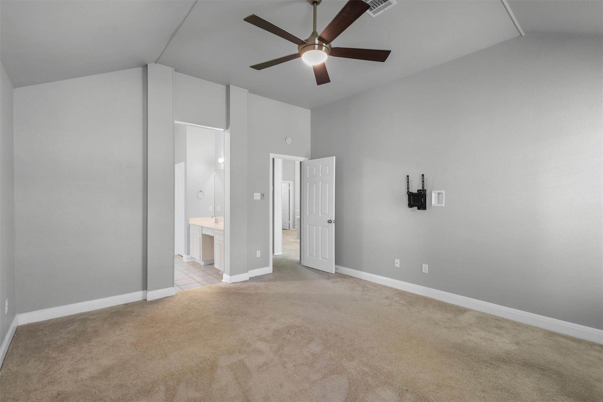 1114 Briargate Dr, Austin, TX 78753