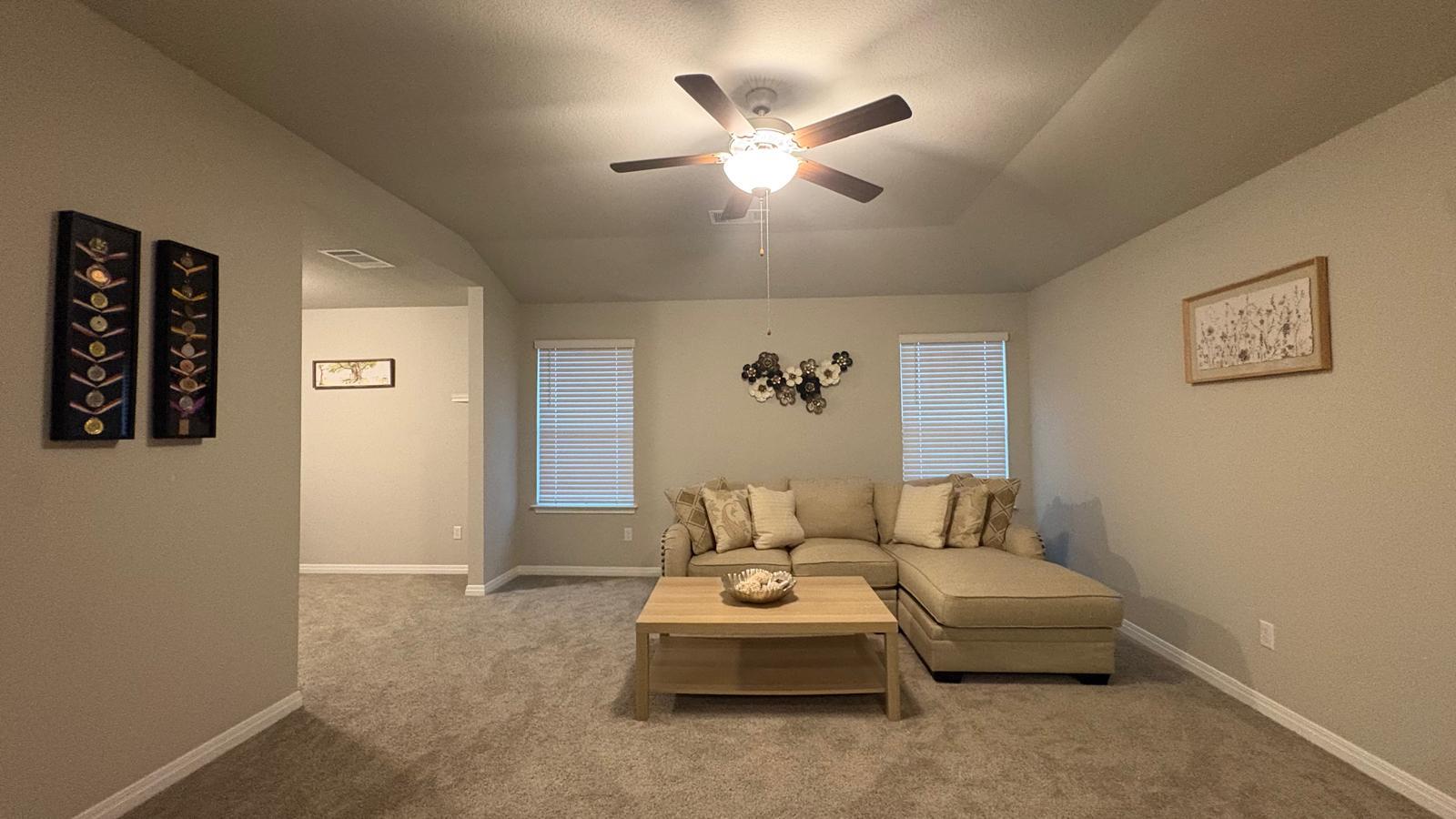 6511 Dragride Rd, Buda, TX 78610