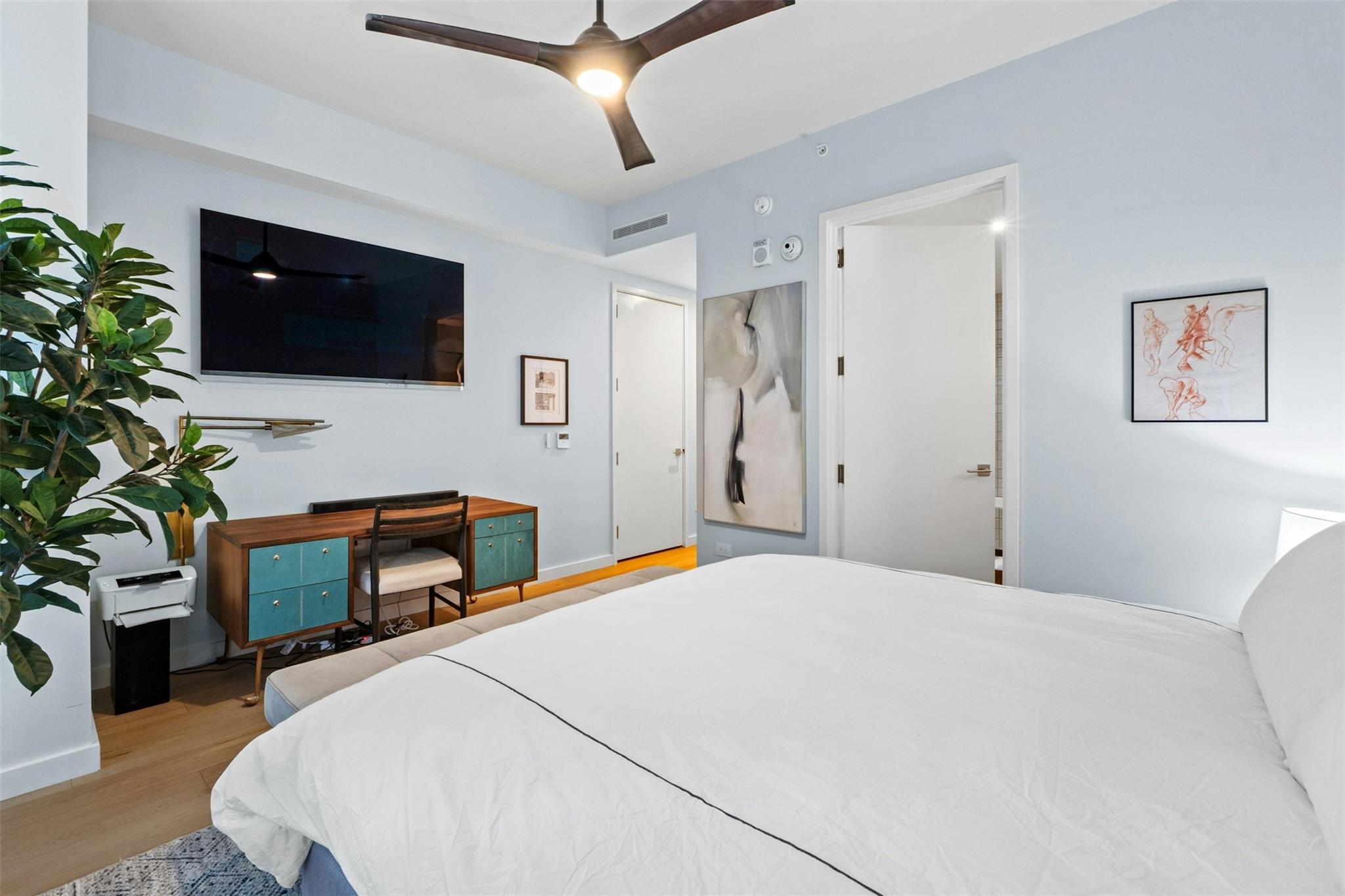 202 Nueces St # 1405, Austin, TX 78701