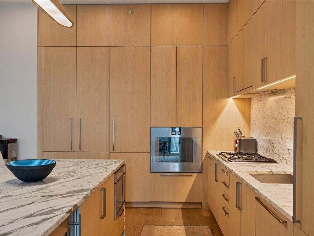 202 Nueces St # 1405, Austin, TX 78701