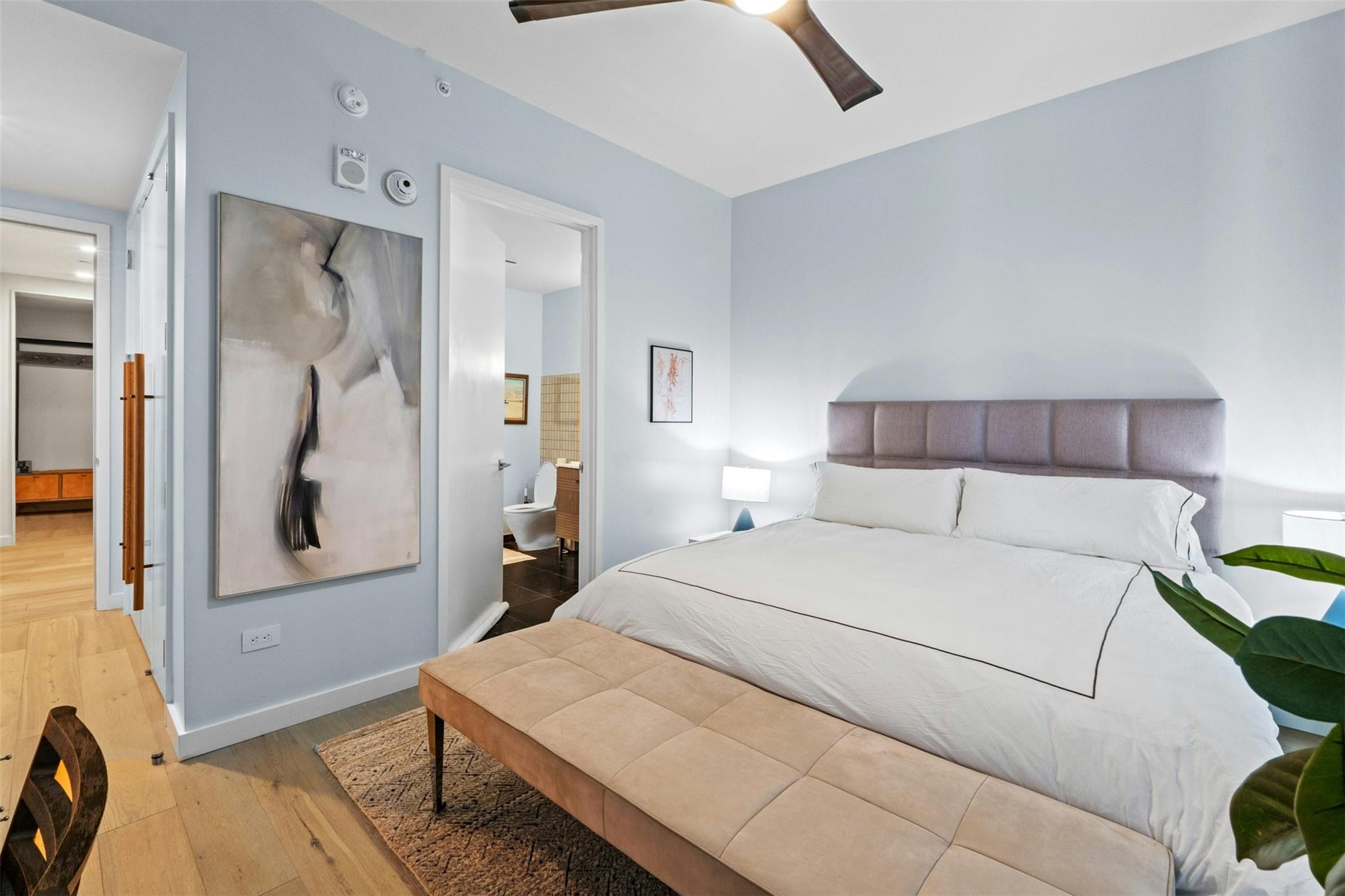 202 Nueces St # 1405, Austin, TX 78701