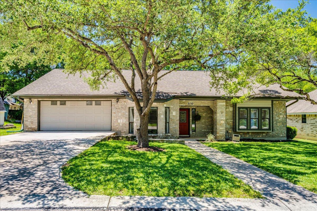 2132 Northcrest Dr, New Braunfels, TX 78130