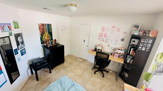302 Golden Gate Dr, Leander, TX 78641