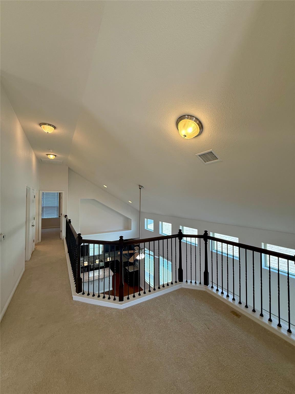 907 Sleepy Dell Ln, Austin, TX 78748