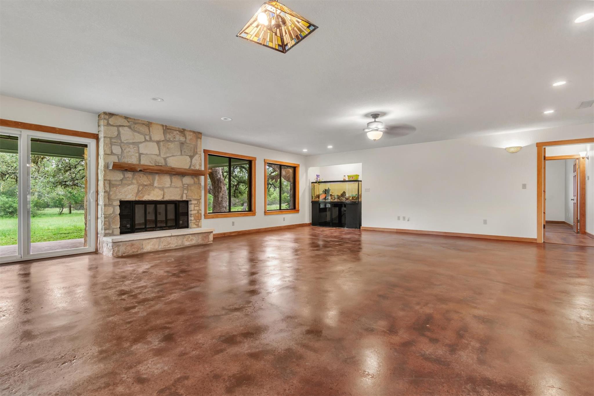 700 Billie Brooks Ln, Driftwood, TX 78619