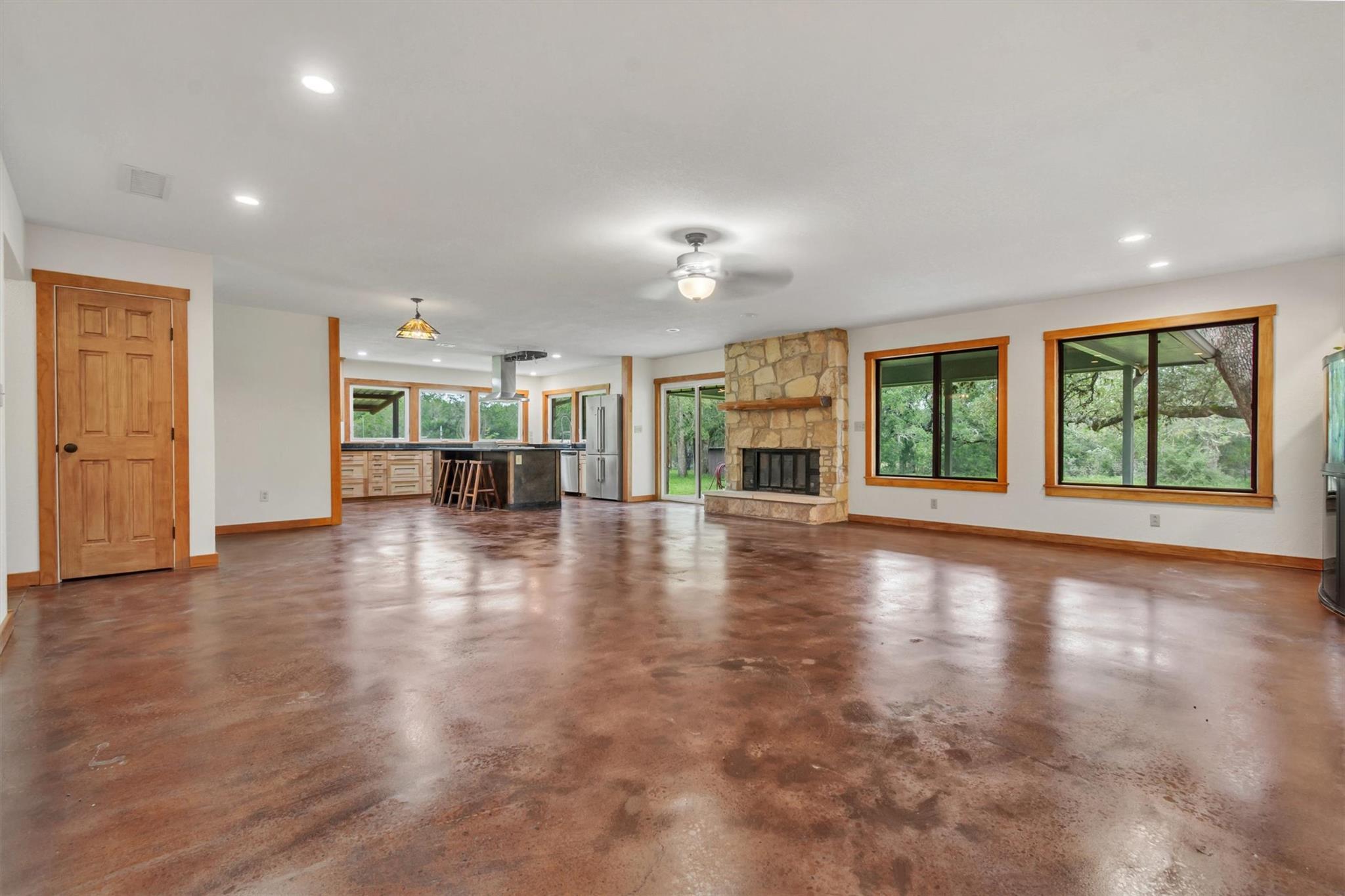700 Billie Brooks Ln, Driftwood, TX 78619