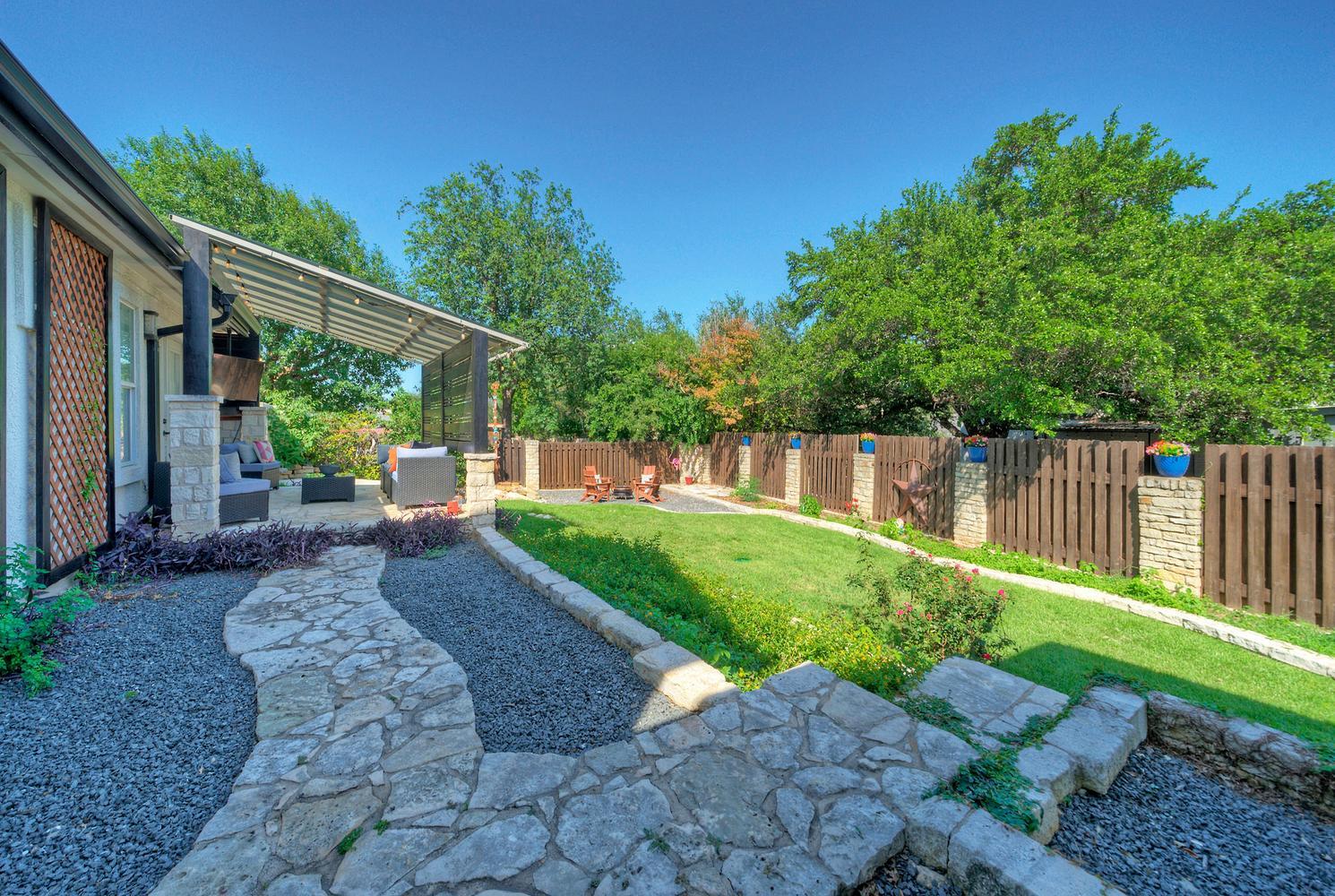 506 Tartan St, Austin, TX 78734