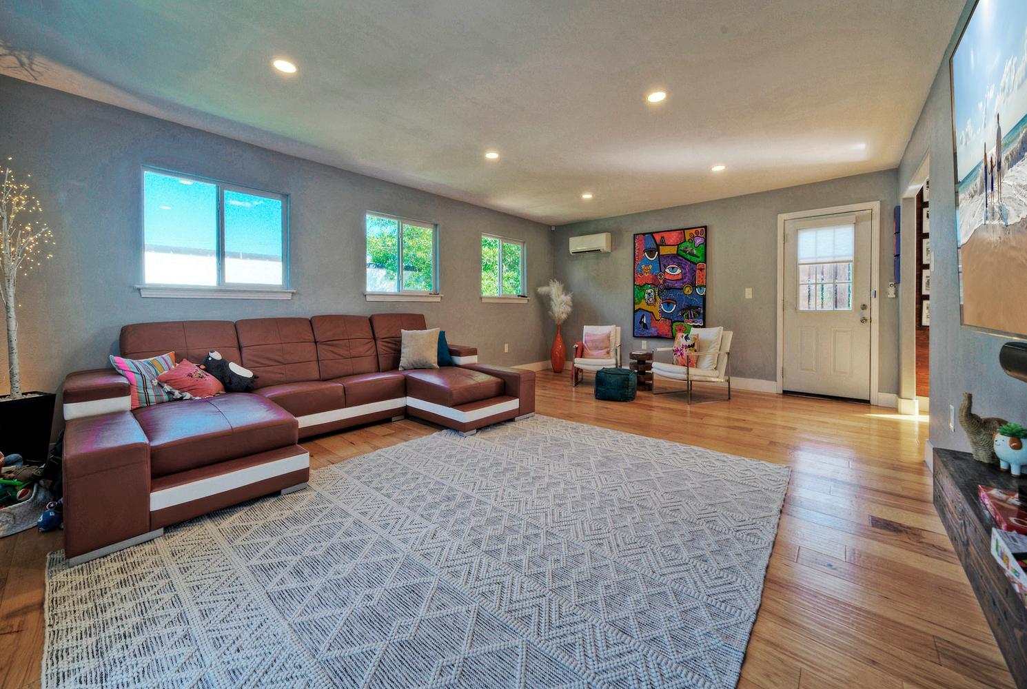 506 Tartan St, Austin, TX 78734
