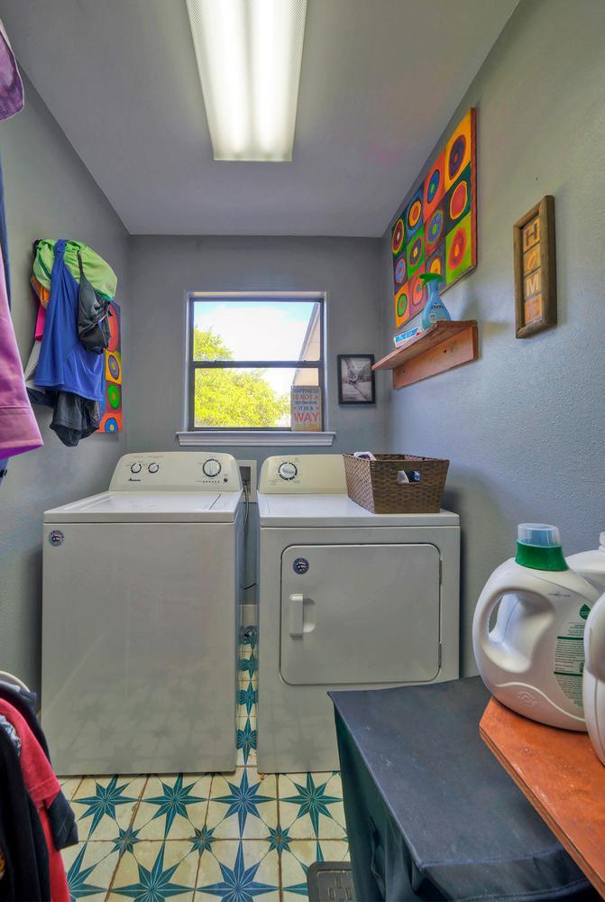 506 Tartan St, Austin, TX 78734