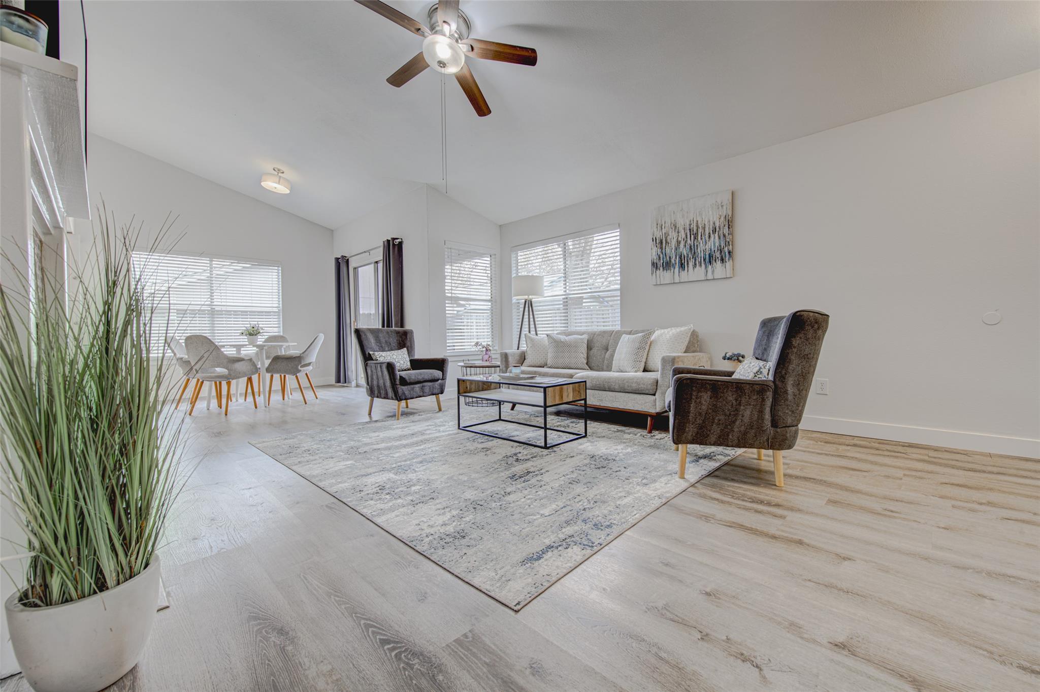 6009 Richard Carlton Blvd, Austin, TX 78727