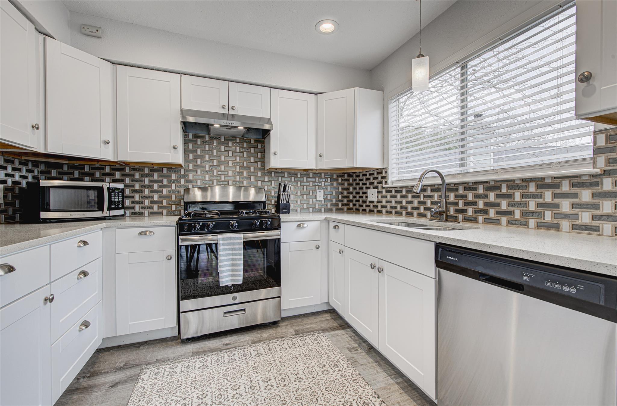 6009 Richard Carlton Blvd, Austin, TX 78727