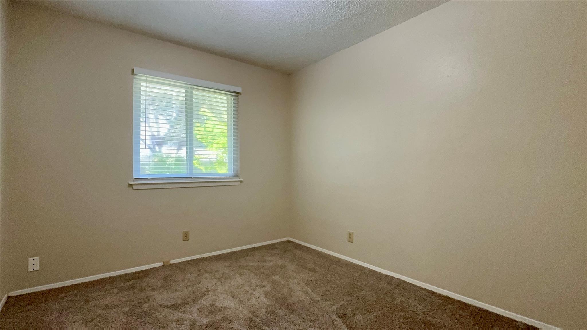 1213 Kenyon Dr, Austin, TX 78745