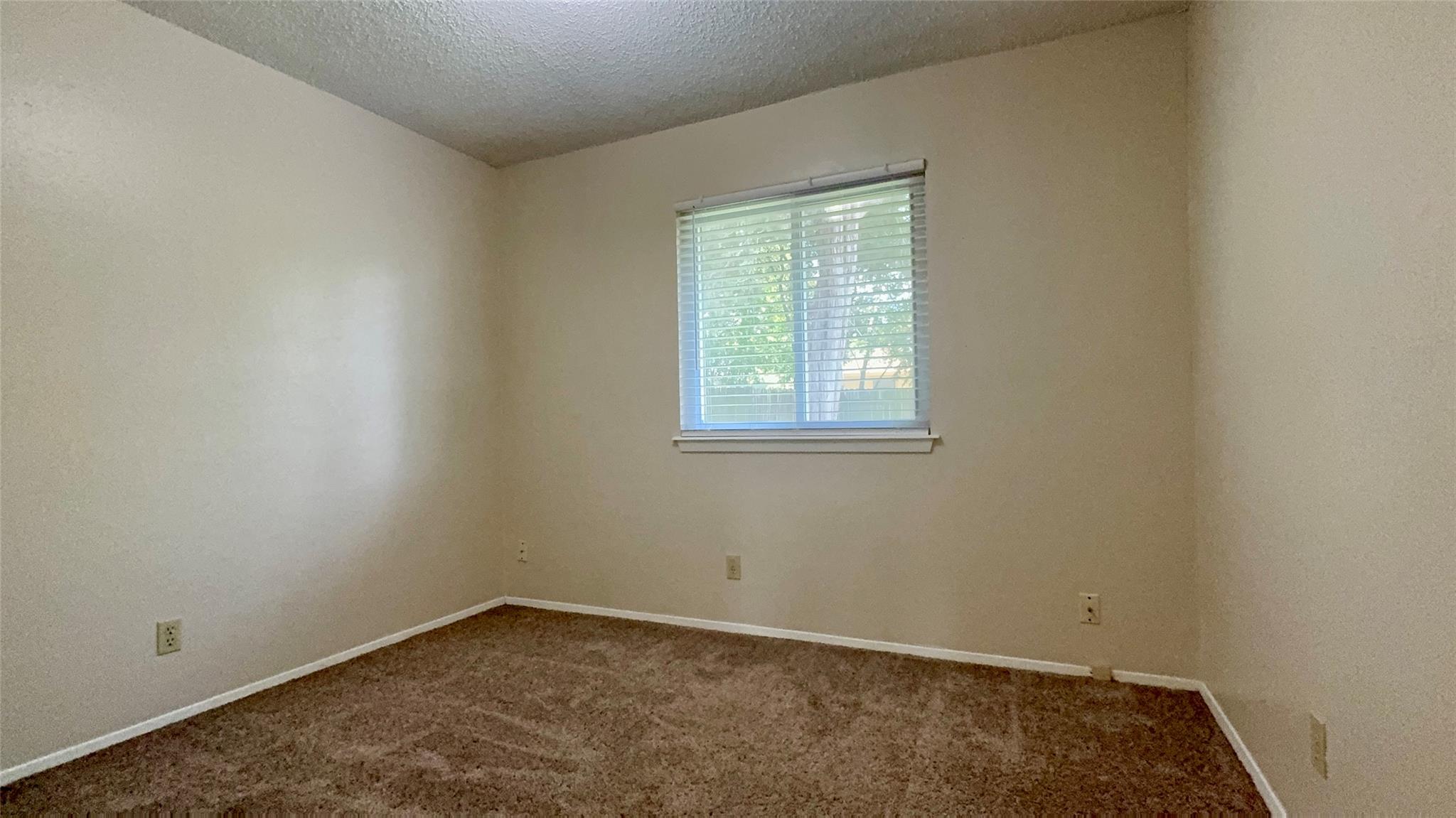 1213 Kenyon Dr, Austin, TX 78745
