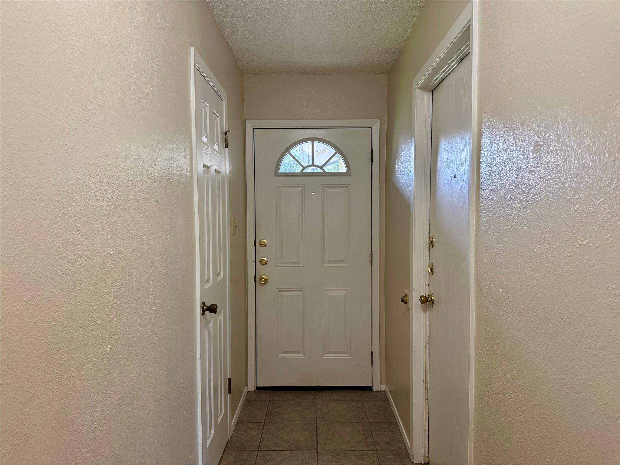 1213 Kenyon Dr, Austin, TX 78745