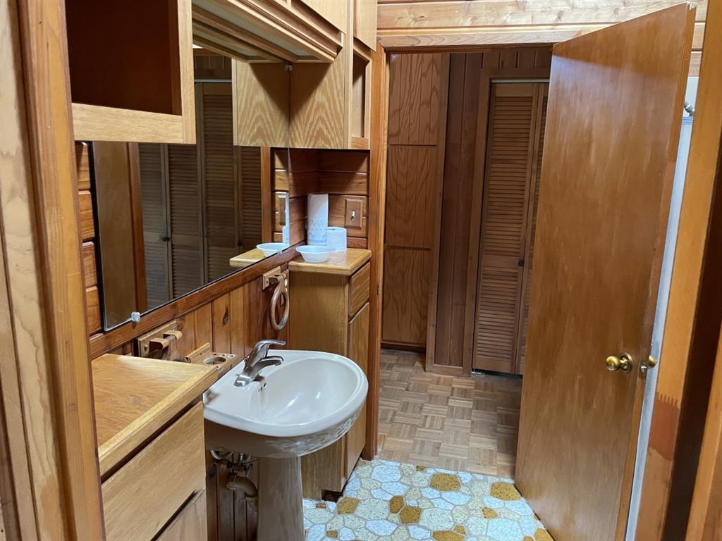 401 County Road 128, Burnet, TX 78611