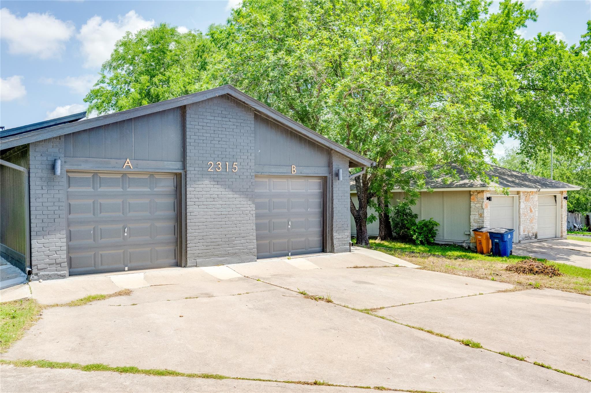 2315 Burleson Rd, Austin, TX 78741