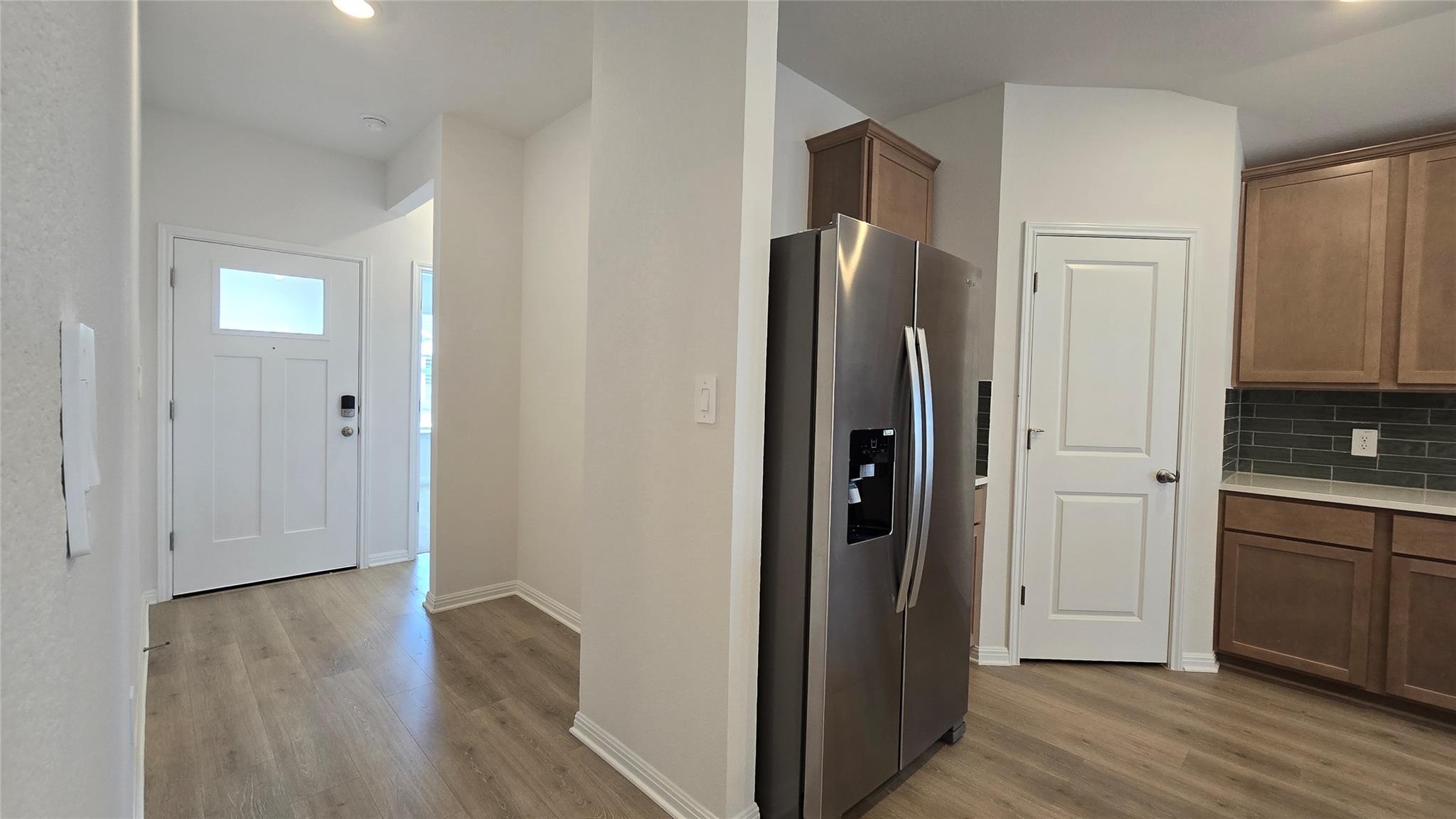 122 Holmby Dr, Hutto, TX 78634
