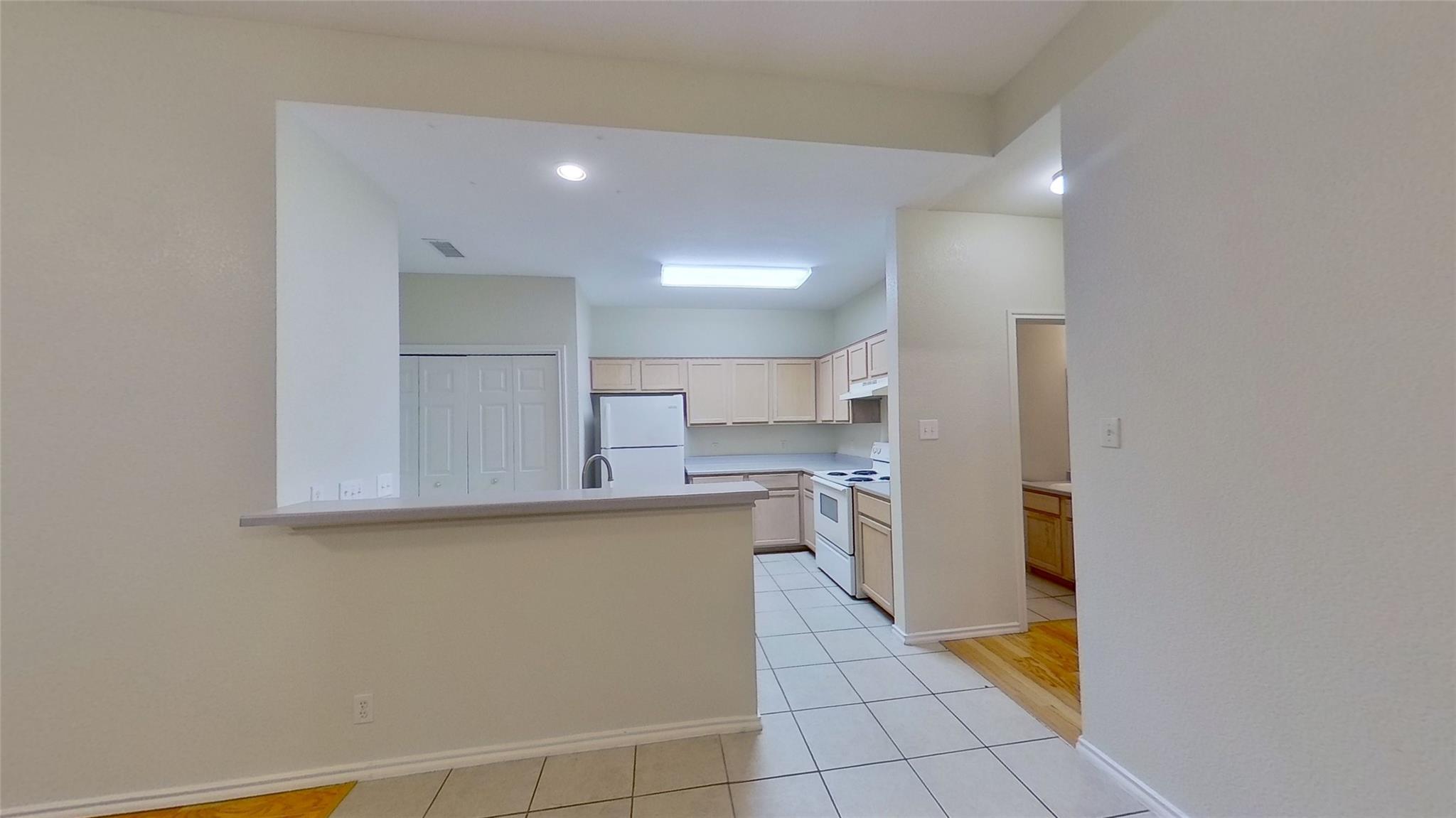 1705 Constantino Cir # B, Austin, TX 78745