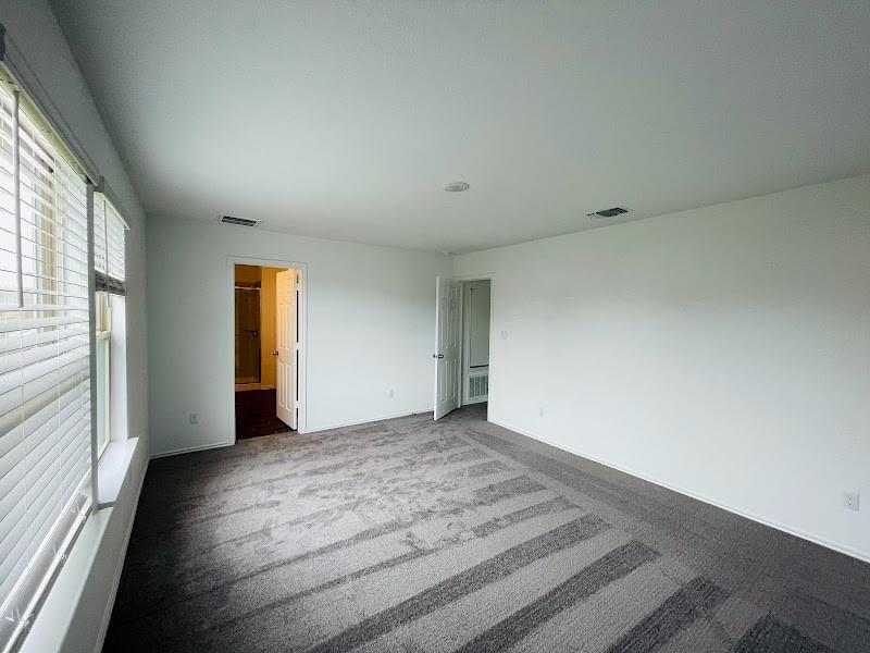 128 BANYON Dr, Liberty Hill, TX 78642
