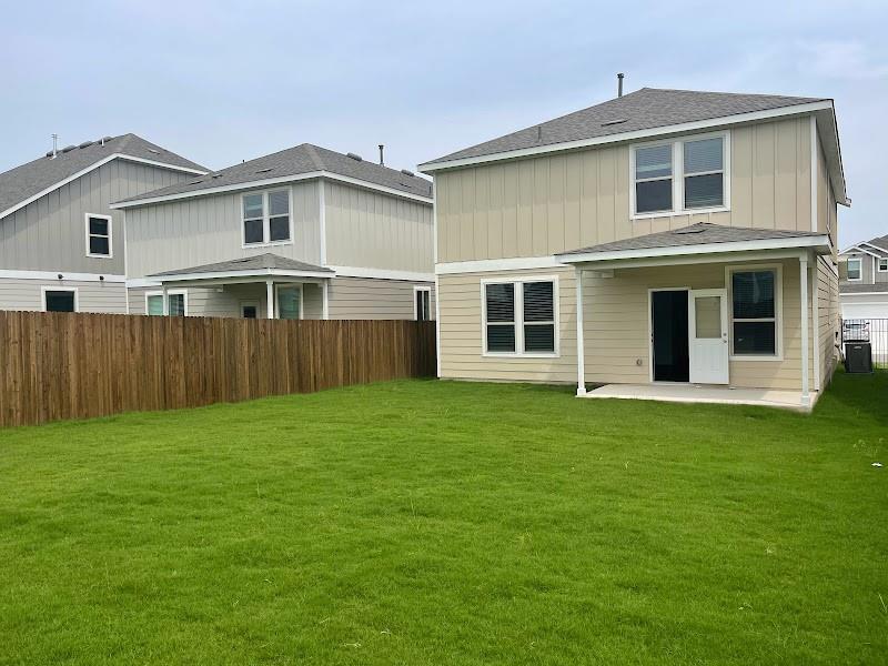 128 BANYON Dr, Liberty Hill, TX 78642