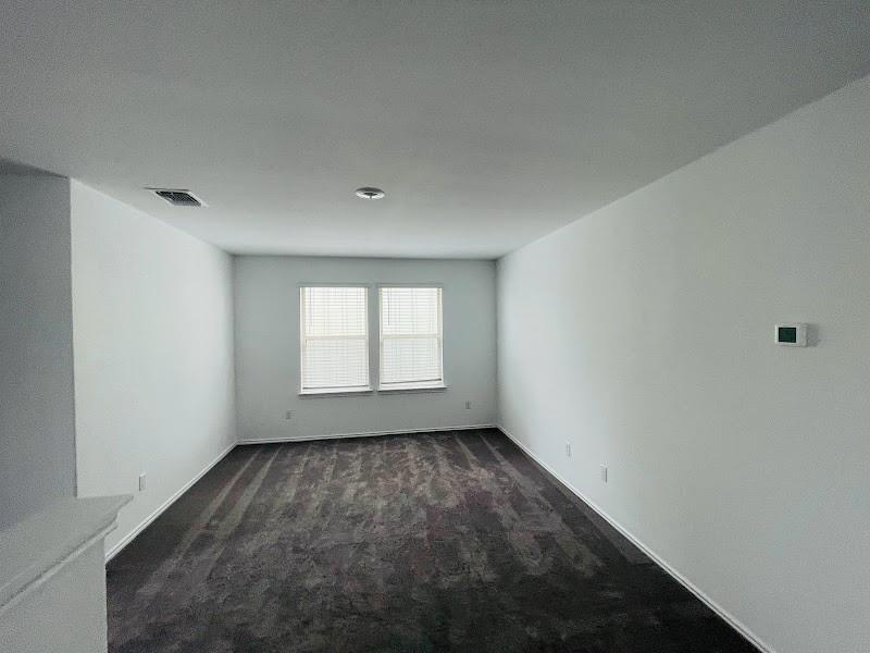 128 BANYON Dr, Liberty Hill, TX 78642