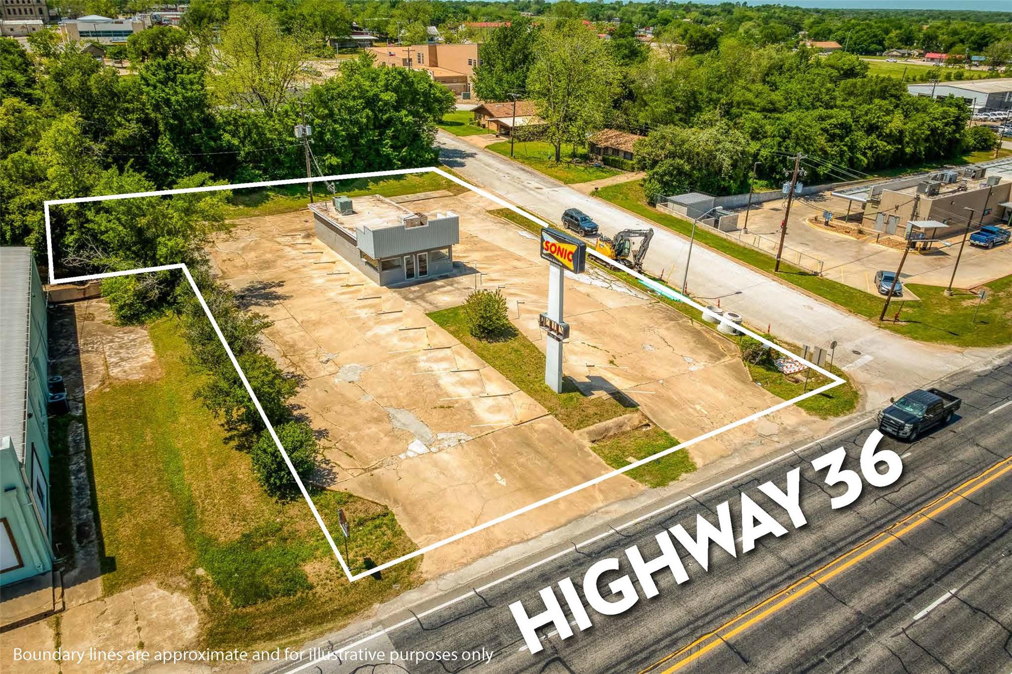 310 State Highway 36 S Highway S, Caldwell, TX 77836