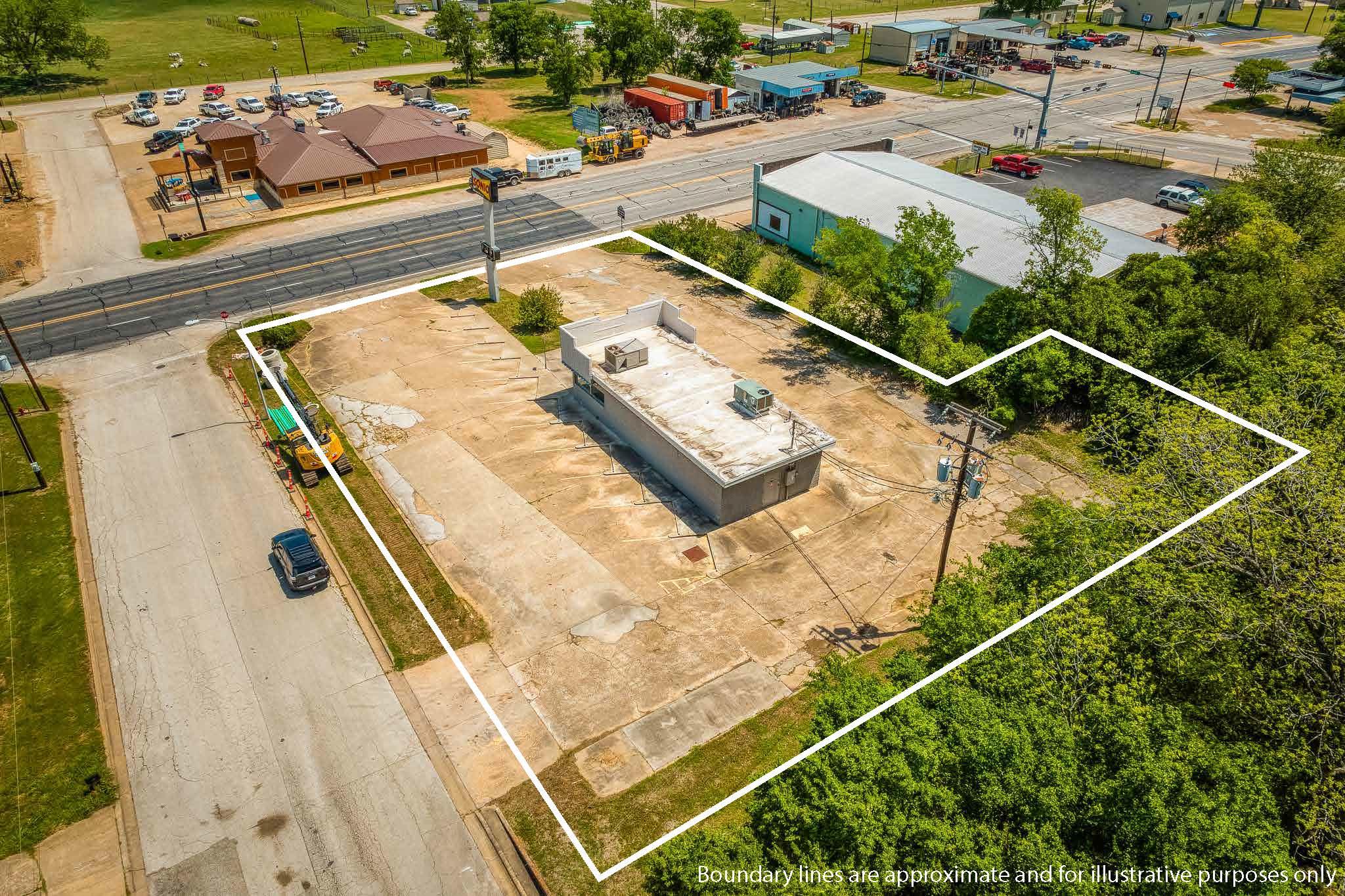 310 State Highway 36 S Highway S, Caldwell, TX 77836