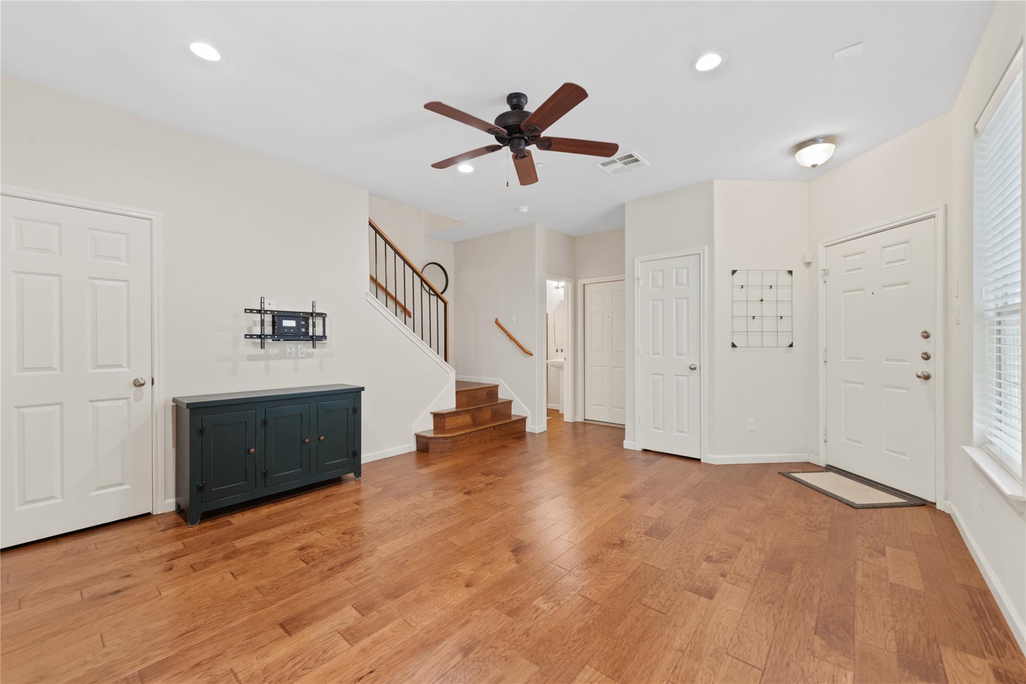 1310 W Parmer Ln # 2102, Austin, TX 78727