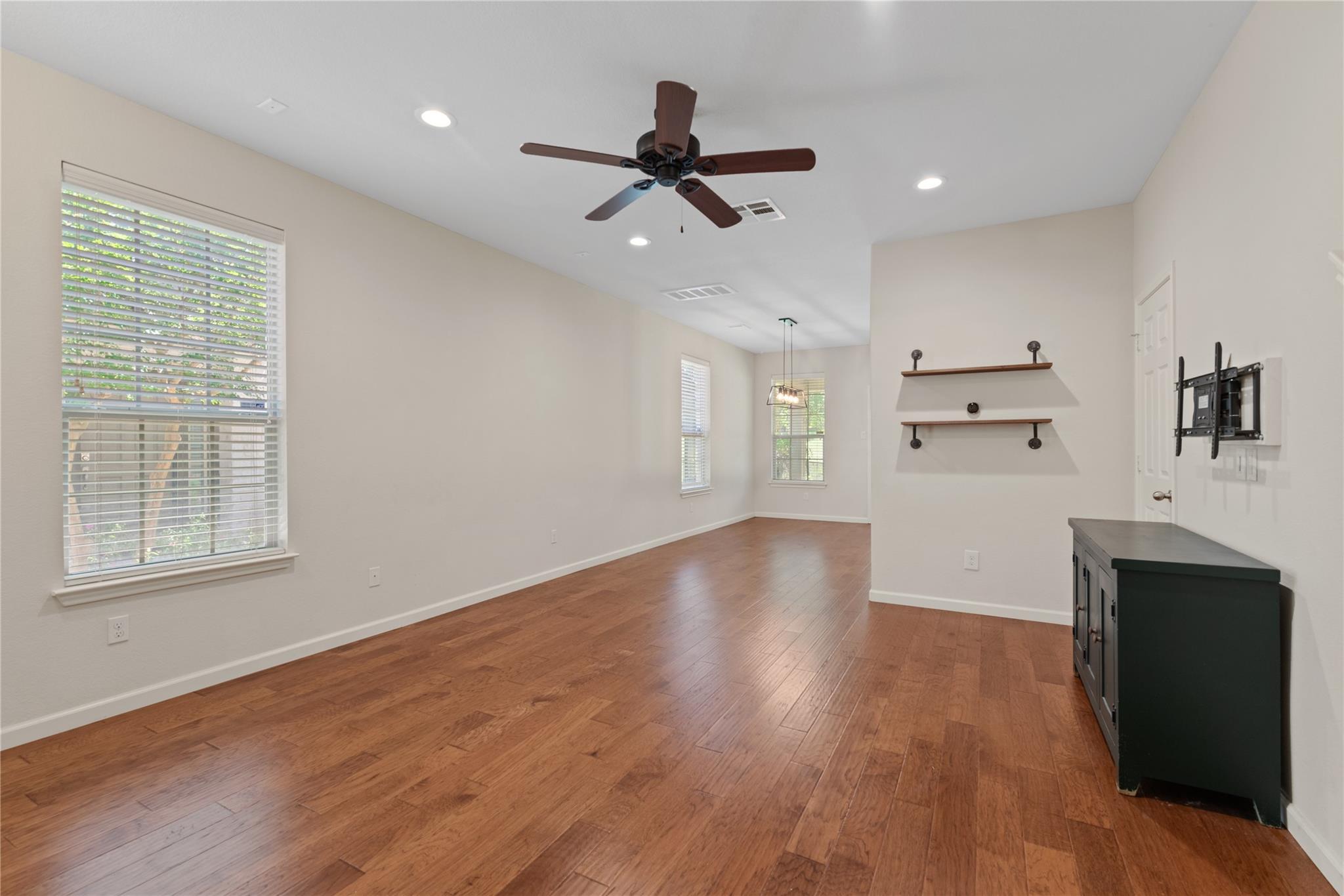 1310 W Parmer Ln # 2102, Austin, TX 78727