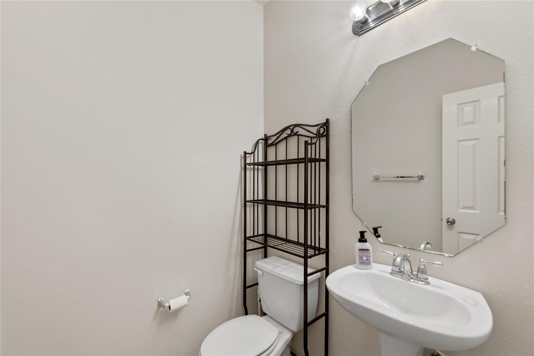 1310 W Parmer Ln # 2102, Austin, TX 78727