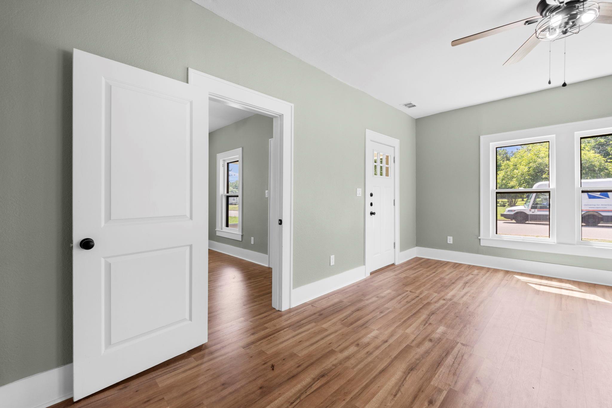 617 N Beal St, Belton, TX 76513