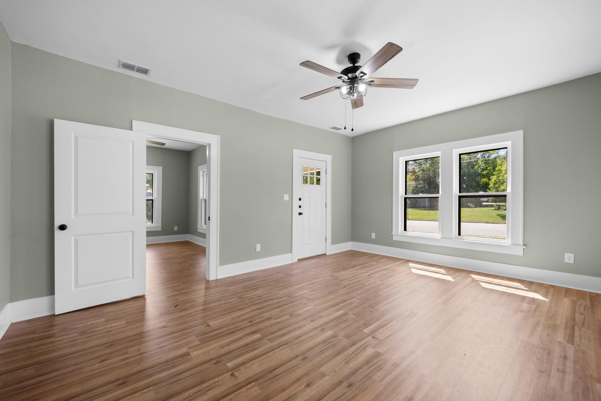617 N Beal St, Belton, TX 76513