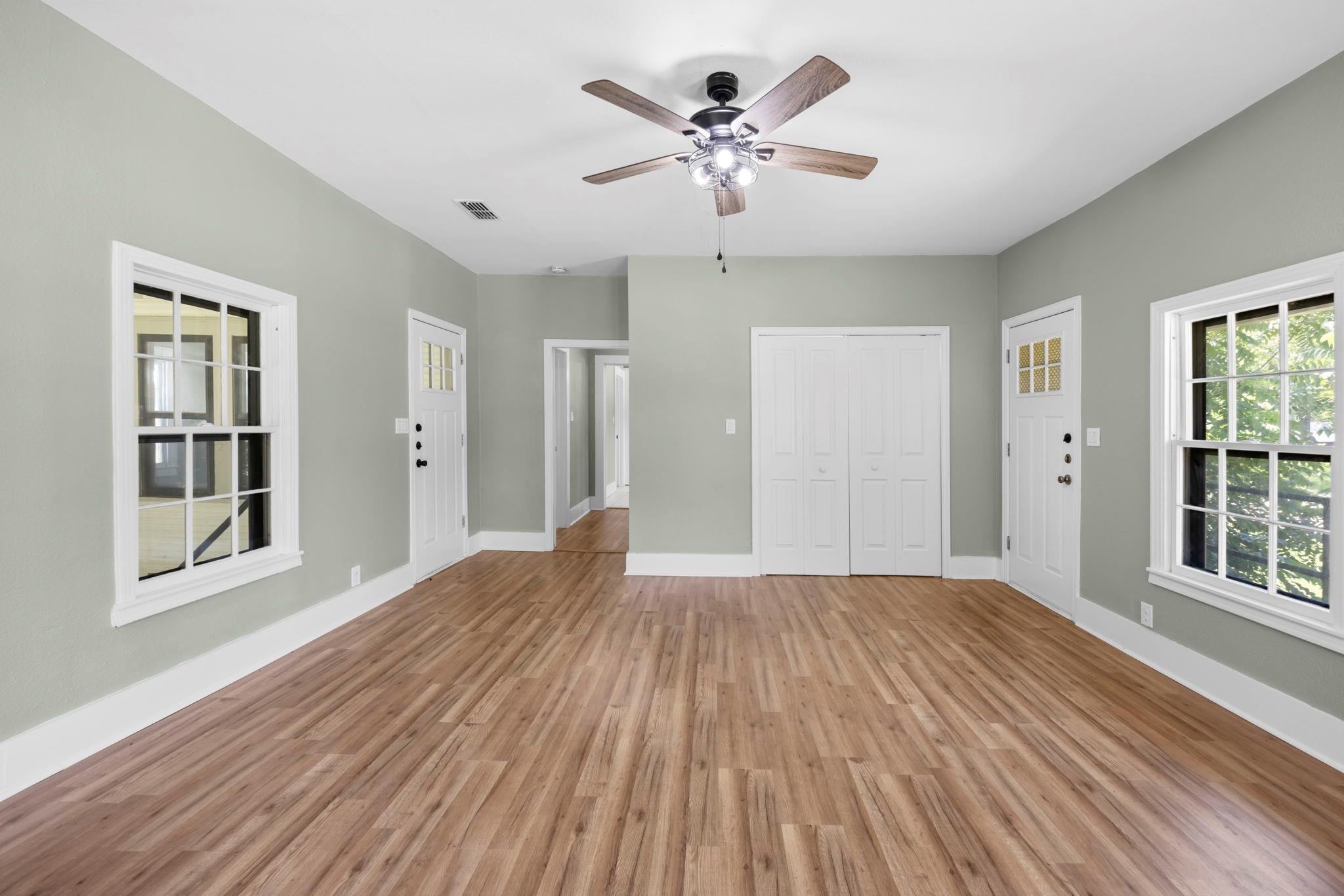 617 N Beal St, Belton, TX 76513