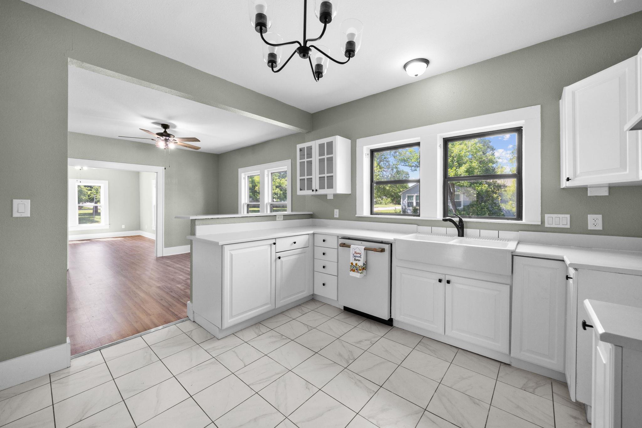 617 N Beal St, Belton, TX 76513