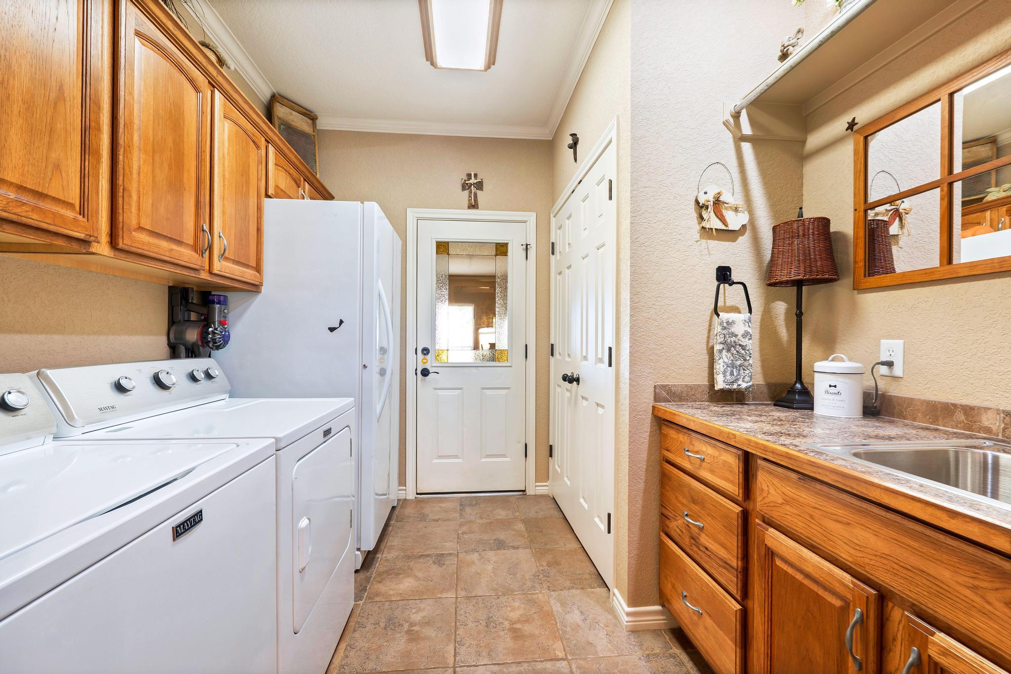 19000 Fm 971, Granger, TX 76530