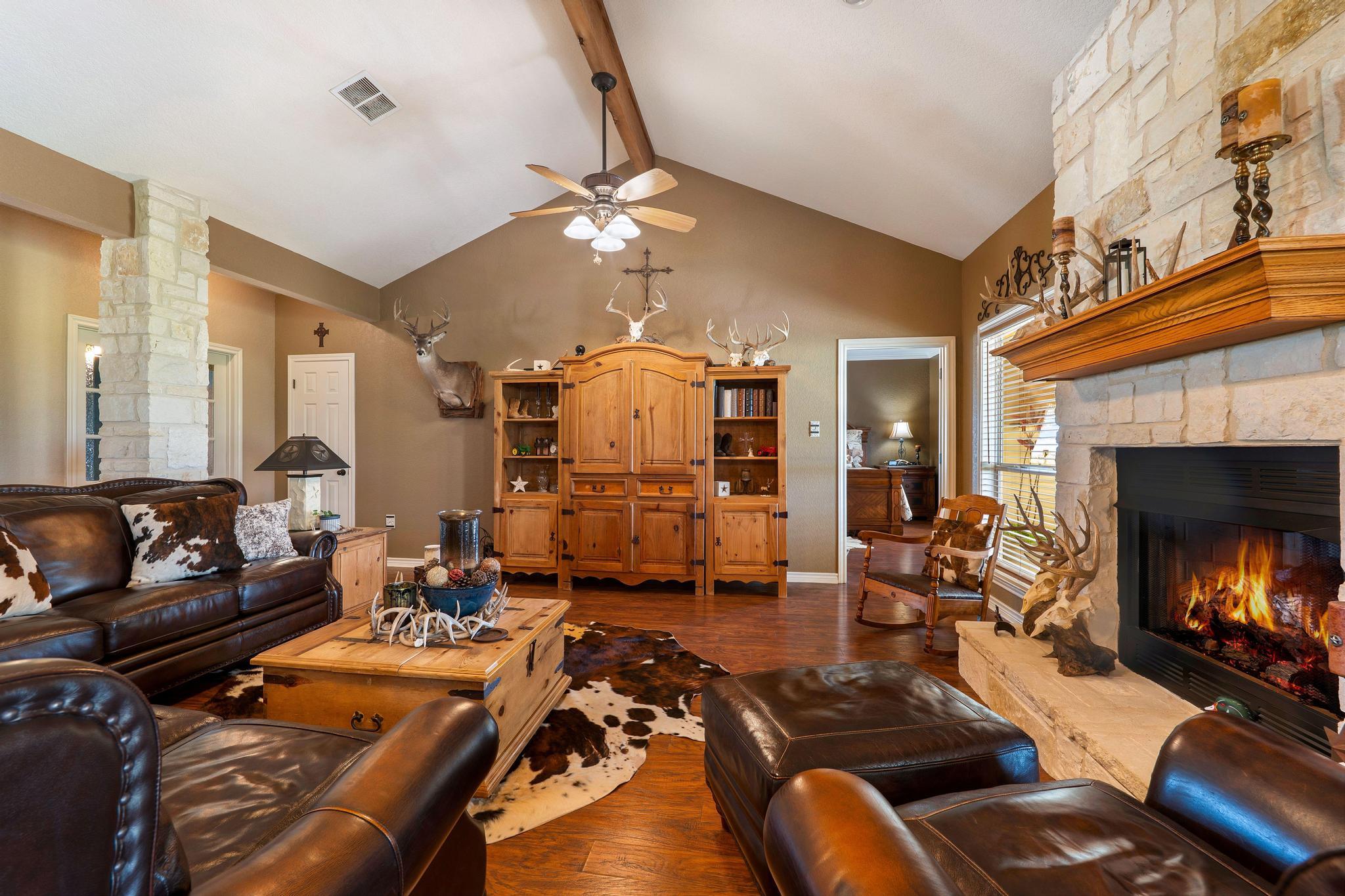 19000 Fm 971, Granger, TX 76530