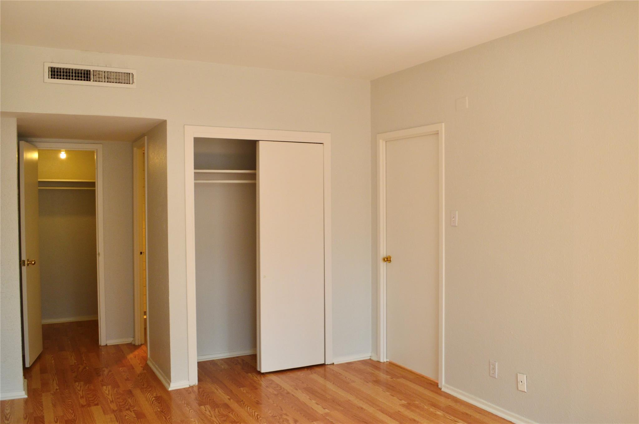1800 LAVACA St # 807, Austin, TX 78701