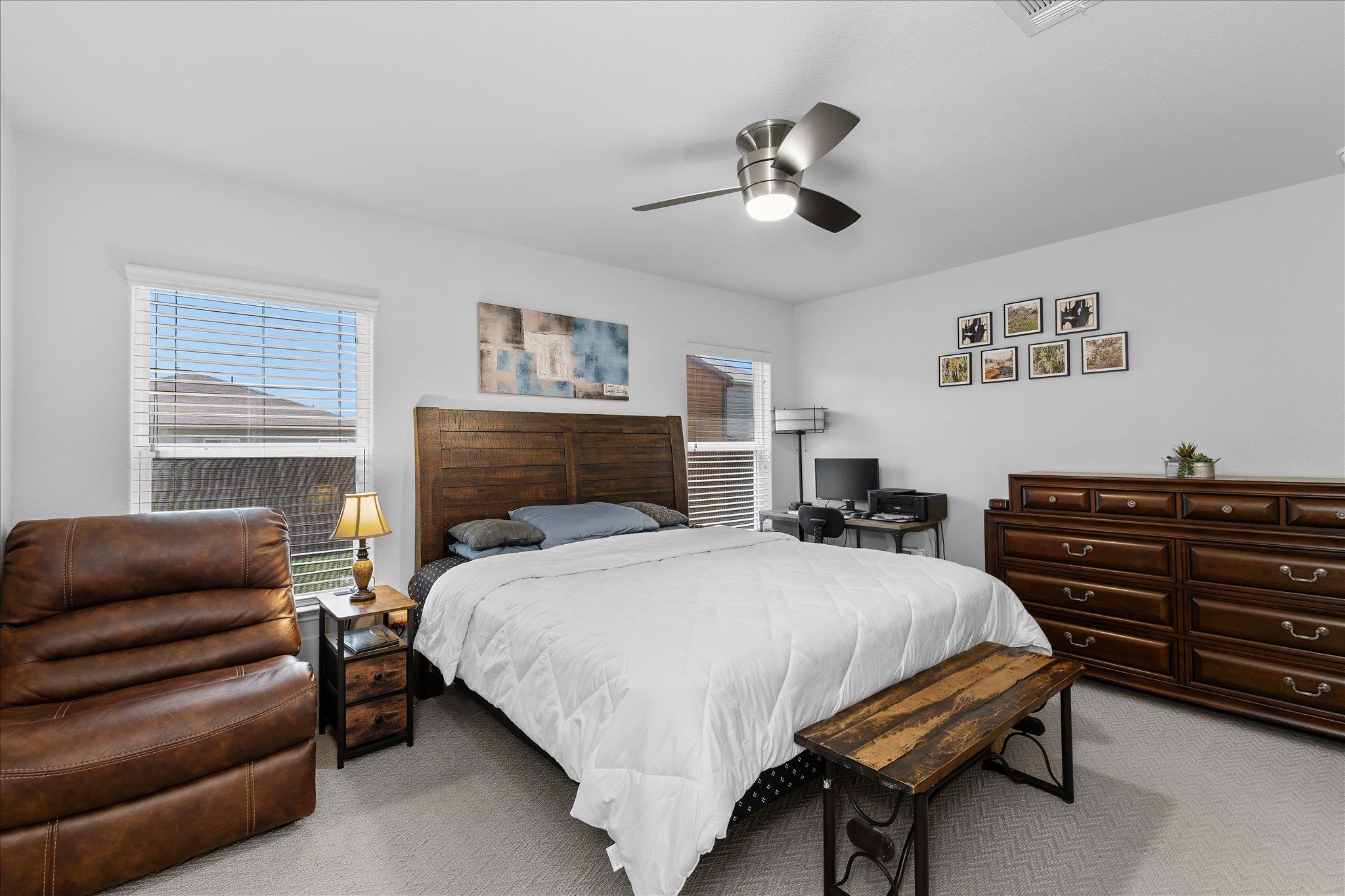 1533 Breanna Ln, Kyle, TX 78640