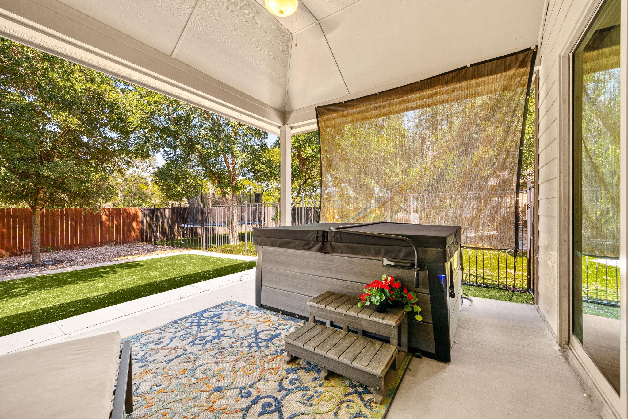 332 Ancient Oak Way, San Marcos, TX 78666
