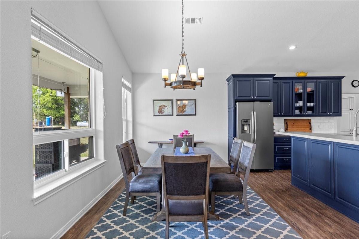 1883 Watterson Rd, Red Rock, TX 78662