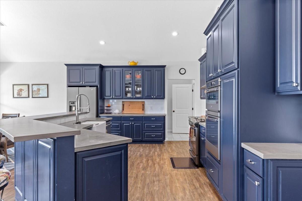 1883 Watterson Rd, Red Rock, TX 78662